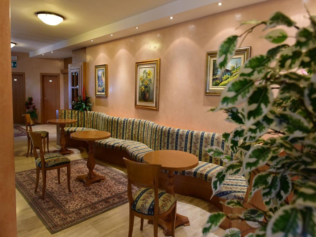 Hotel Ginepro Aprica Exteriér fotografie