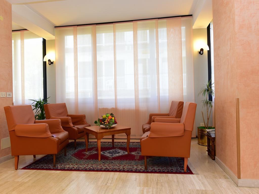 Hotel Ginepro Aprica Exteriér fotografie