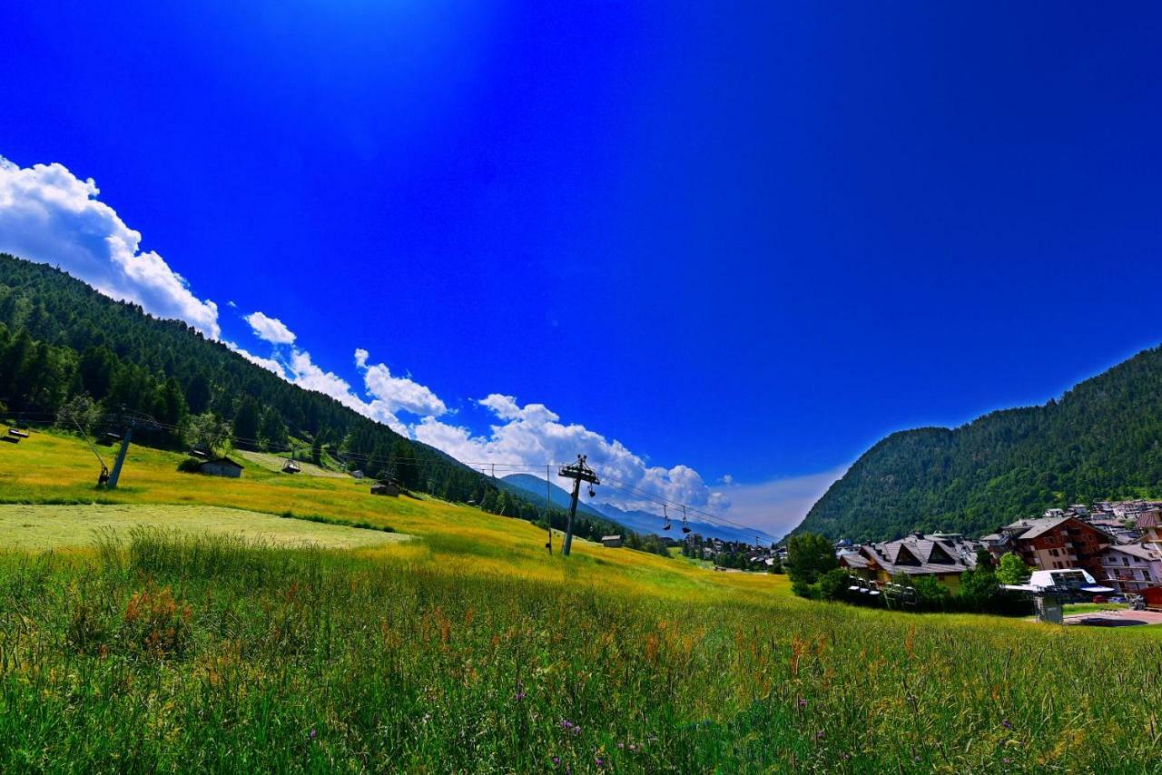 Hotel Ginepro Aprica Exteriér fotografie
